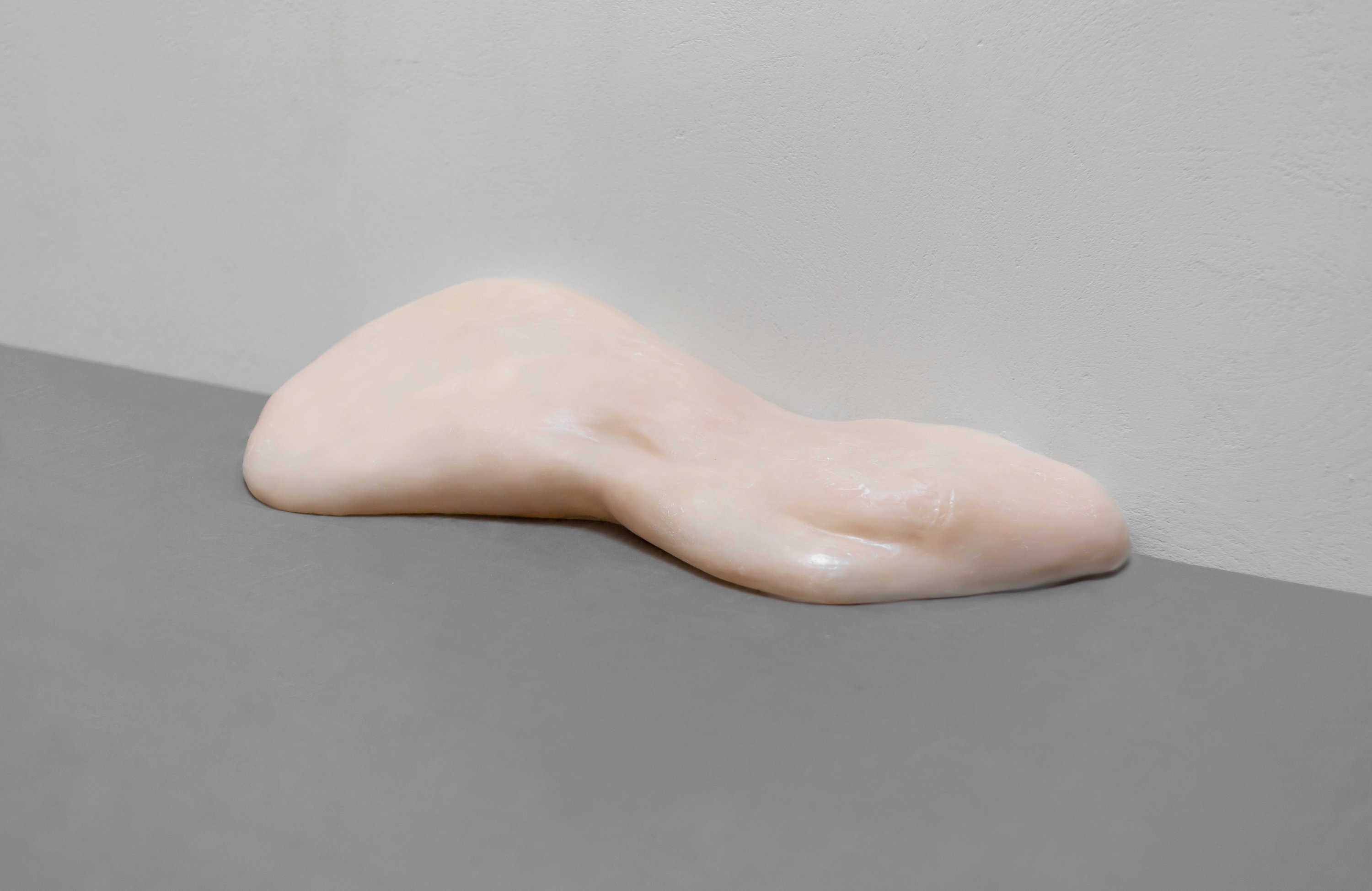 Emma Marting - reposo I. Serie cuerpos blandos II